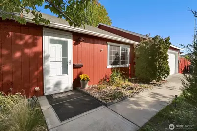 1720 Pirate Lane E, Moses Lake, WA 98837 - Photo 1