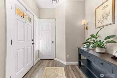 9935 Locust Court SE, Yelm, WA 98597 - Photo 5