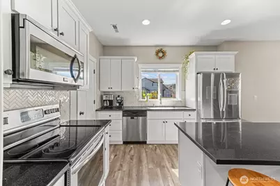 9935 Locust Court SE, Yelm, WA 98597 - Photo 11