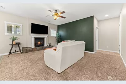 9935 Locust Court SE, Yelm, WA 98597 - Photo 17