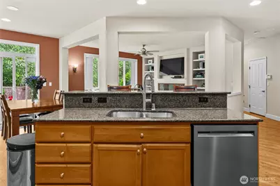 8610 Leitz Avenue SE, Snoqualmie, WA 98065 - Photo 11