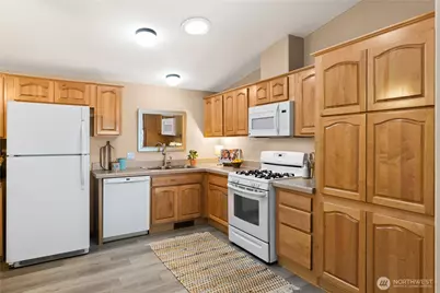 3565 Sylvan Pines Circle, Bremerton, WA 98310 - Photo 7