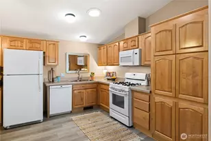 3565 Sylvan Pines Cir, Bremerton, WA 98310 - Photo 7