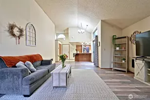 7601 Colony Ct NE, Bremerton, WA 98311 - Photo 9