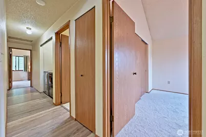 7601 Colony Court NE, Bremerton, WA 98311 - Photo 15