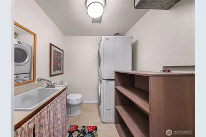 24131 104th Avenue W, Edmonds, WA 98020 - Photo 21