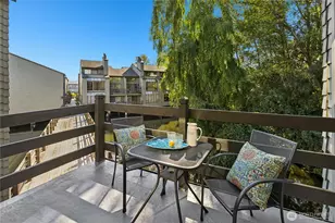 6 Lake Bellevue Dr, Bellevue, WA 98005 - Photo 9
