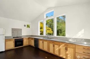 4520 47th Ave S, Seattle, WA 98118 - Photo 5