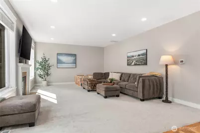 18330 121st Street E, Bonney Lake, WA 98391 - Photo 17
