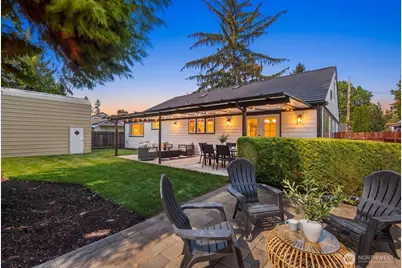 16839 NE 18th Street, Bellevue, WA 98008 - Photo 35