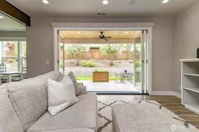 18314 133rd Street E, Bonney Lake, WA 98391 - Photo 17