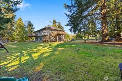 1908 Oak Road, Lynnwood, WA 98087 - Photo 3