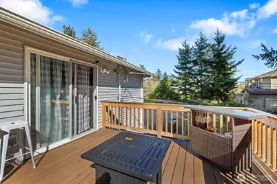 1908 Oak Road, Lynnwood, WA 98087 - Photo 13