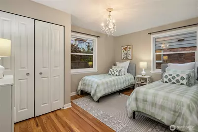 4706 48th Avenue NE, Seattle, WA 98105 - Photo 17