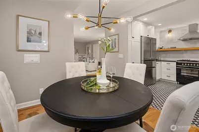 4706 48th Avenue NE, Seattle, WA 98105 - Photo 9