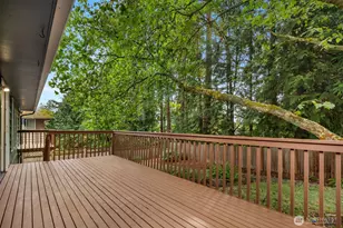 10611 NE 193rd St, Bothell, WA 98011 - Photo 33