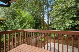 10611 NE 193rd St, Bothell, WA 98011 - Photo 13