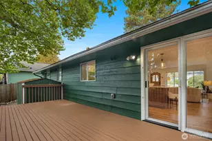 10611 NE 193rd St, Bothell, WA 98011 - Photo 35