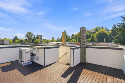 1039 S Cloverdale Street #A, Seattle, WA 98108 - Photo 23