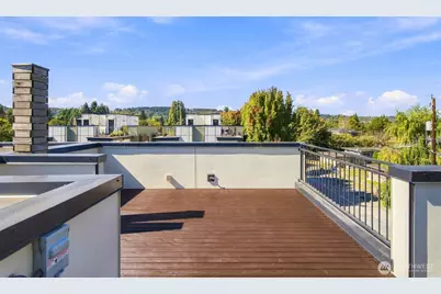 1039 S Cloverdale Street #A, Seattle, WA 98108 - Photo 5