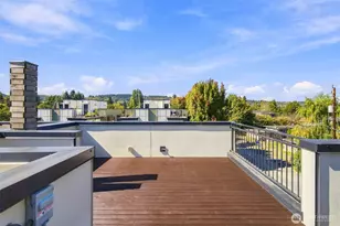 1039 S Cloverdale St, Seattle, WA 98108 - Photo 5