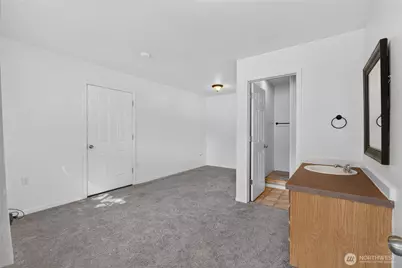 38305 83rd Avenue E, Eatonville, WA 98328 - Photo 19