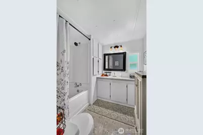 38305 83rd Avenue E, Eatonville, WA 98328 - Photo 15