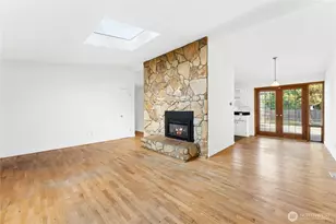 12220 NE 73rd St, Kirkland, WA 98033 - Photo 5
