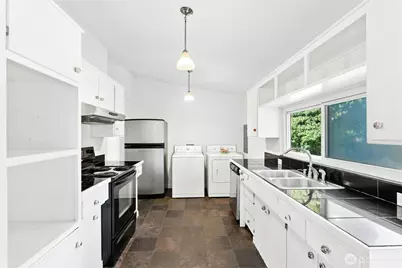 12220 NE 73rd Street, Kirkland, WA 98033 - Photo 7