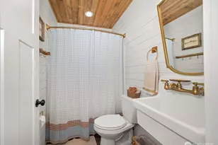 822 Little Spokane River Rd, Newport, WA 99156 - Photo 17