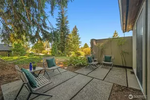 6309 NE 156th St, Kenmore, WA 98028 - Photo 9