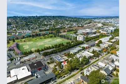 2801 14th Avenue W, Seattle, WA 98119 - Photo 5