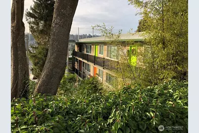2801 14th Avenue W, Seattle, WA 98119 - Photo 17