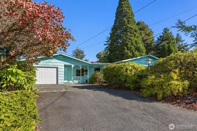 1322 Ivy Road, Bremerton, WA 98310 - Photo 3