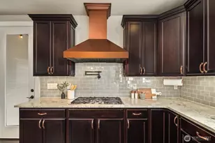 12103 SE 84th Pl, Newcastle, WA 98056 - Photo 15