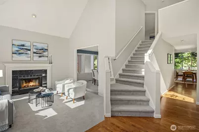 26038 SE 38th Street, Sammamish, WA 98029 - Photo 3