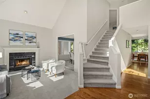 26038 SE 38th St, Sammamish, WA 98029 - Photo 3