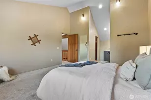 2303 Birch St, Bellingham, WA 98229 - Photo 25