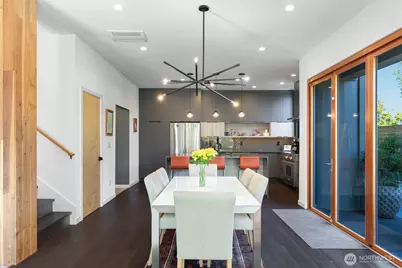 2604 E Ward Street, Seattle, WA 98112 - Photo 9
