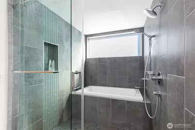 2604 E Ward Street, Seattle, WA 98112 - Photo 17