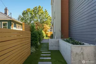 2604 E Ward St, Seattle, WA 98112 - Photo 35