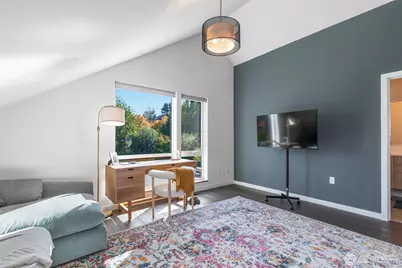 2604 E Ward Street, Seattle, WA 98112 - Photo 29