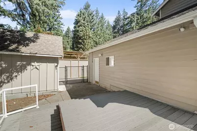 10707 47th Street E, Edgewood, WA 98372 - Photo 29
