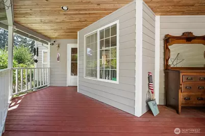 10707 47th Street E, Edgewood, WA 98372 - Photo 3