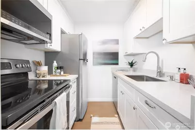1800 43rd Avenue E #A105, Seattle, WA 98112 - Photo 9