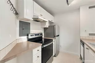 1400 Hubbell Pl, Seattle, WA 98101 - Photo 11