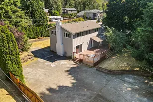 8003 NE 203rd St, Kenmore, WA 98028 - Photo 37