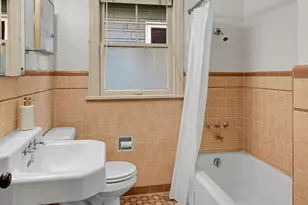622 22nd Ave E, Seattle, WA 98112 - Photo 15