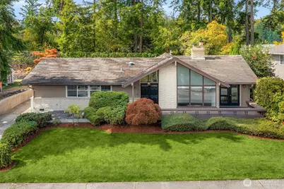 1635 180th Avenue NE, Bellevue, WA 98008 - Photo 1