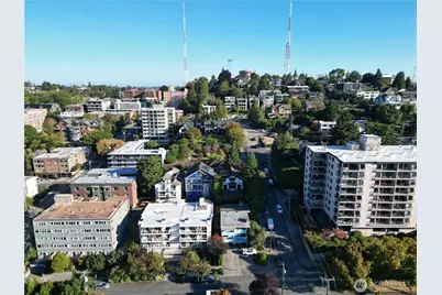 1001 1st Avenue N, Seattle, WA 98109 - Photo 13